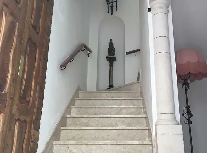 Palazzo Giorgi 3*